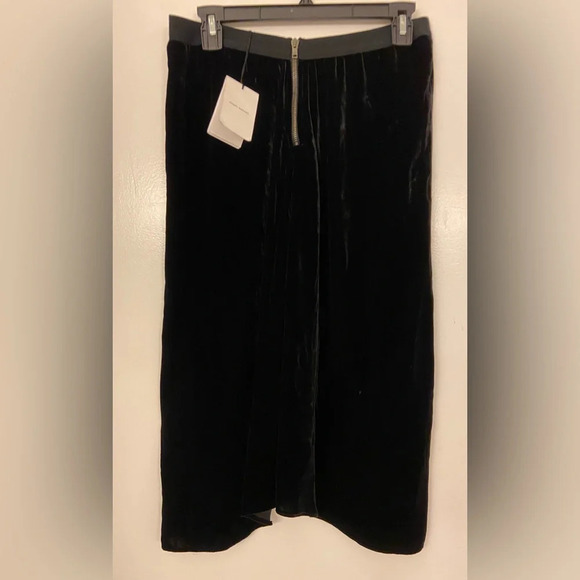 NWT Isabel Marant Tursanne Asymmetric Velvet Midi Skirt Black Size US 6 - Picture 5 of 9